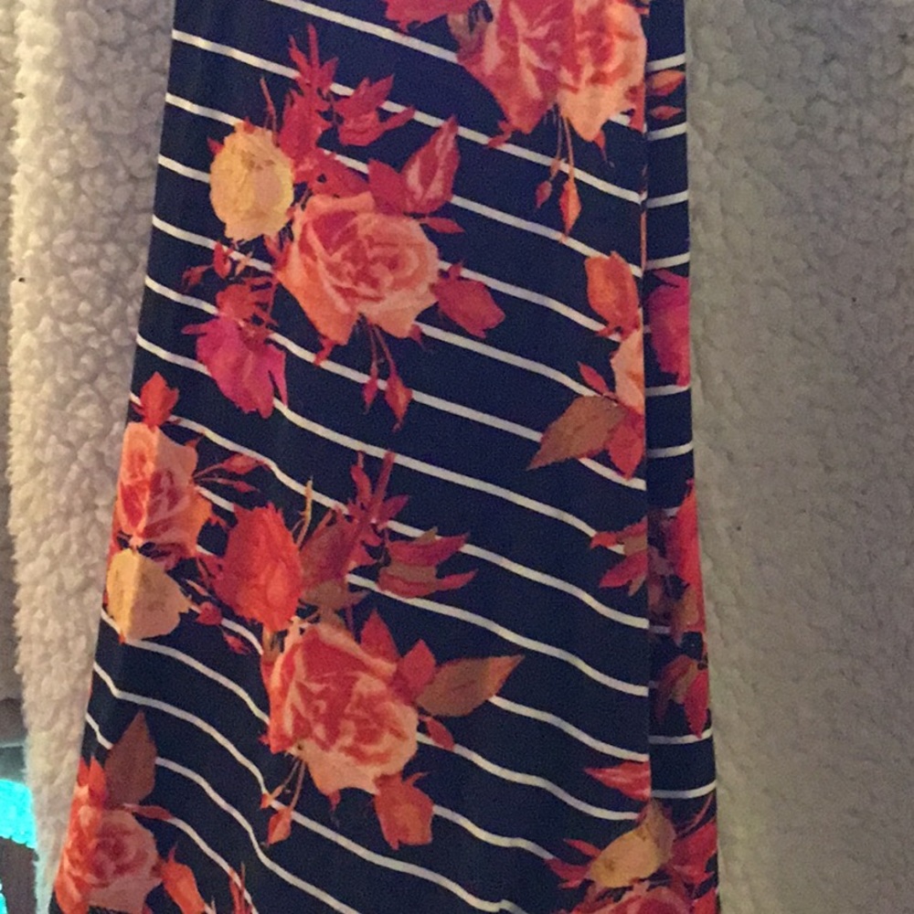 Lularoe os floral stripped nwot 2.0 Retired print